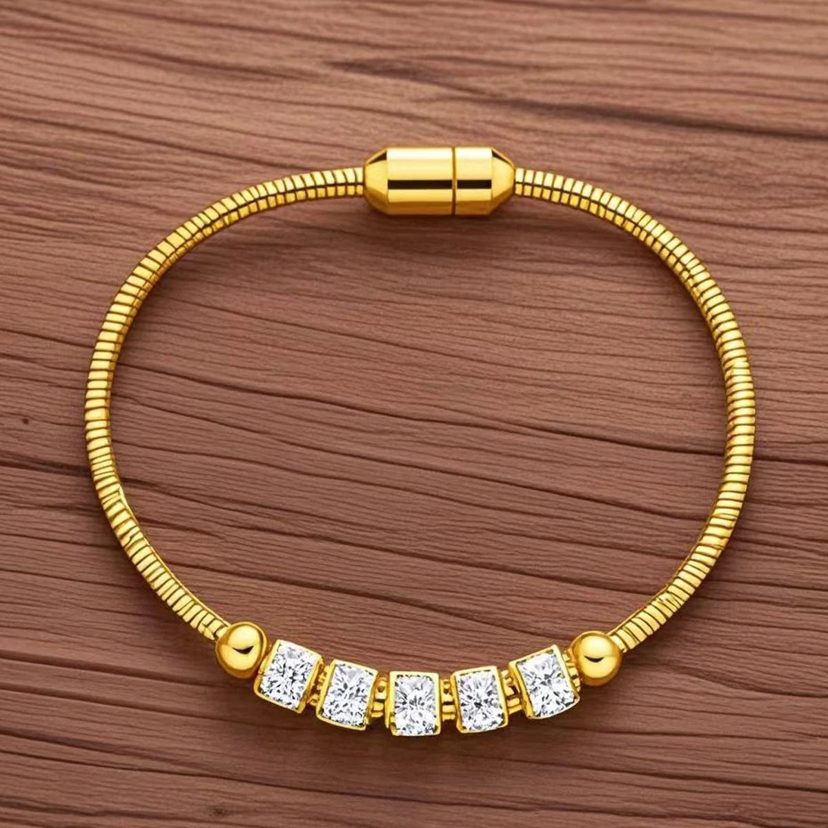 316L Stainless Steel Gold Color Rhinestone Beaded Bracelet For Women Fashion Ladies Magnet Clasp Bangle.
