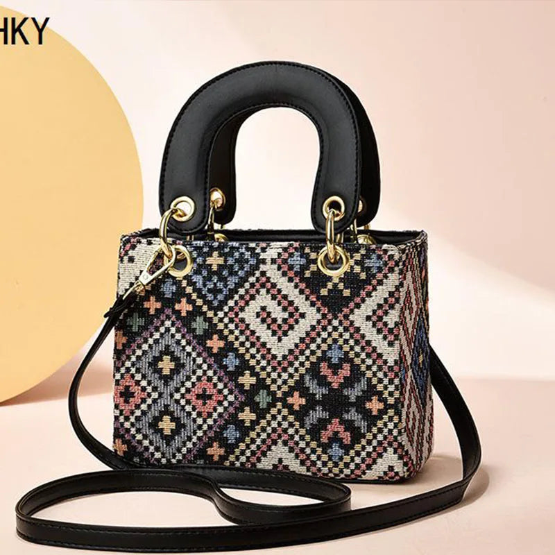 New women Fashion Casual handbag .