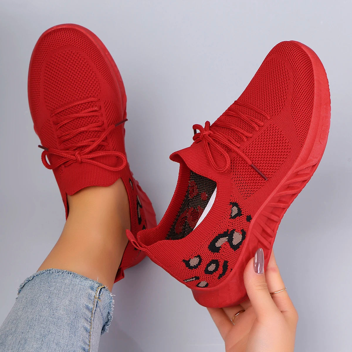 Women's summer breathable mesh casual sneakers shoes.