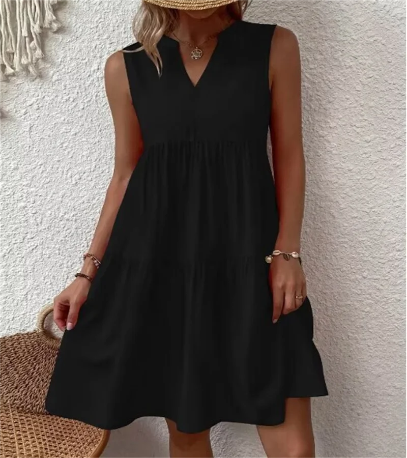 Spring and summer European Ladies Elegant Dress Bohemian fashion loose V-neck ruffle print dress.  S-2X