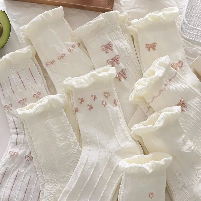 5/10 Pairs Women Lolita Style Mid Tube Socks Fashionable Bow and Small Flower Pattern Spring Summer Cute Sweet Casual Socks