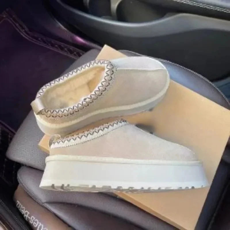 Women's Winter Chelsea Boots - Warm Plush Lined Snow Boots