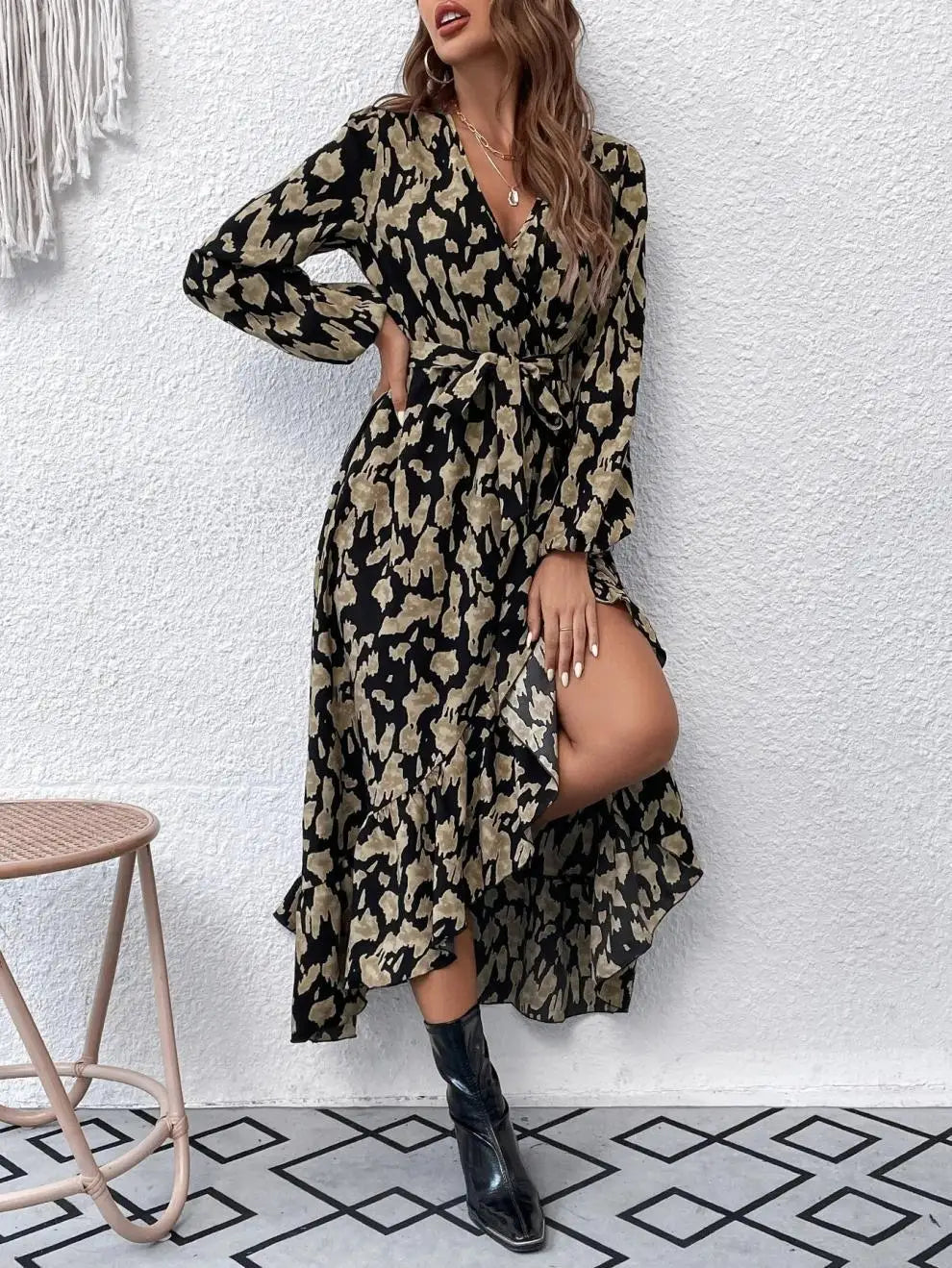 Women's V-Neck Print Maxi Dress - Long Sleeve Belted Asymmetric Ruffle Dress S-XL