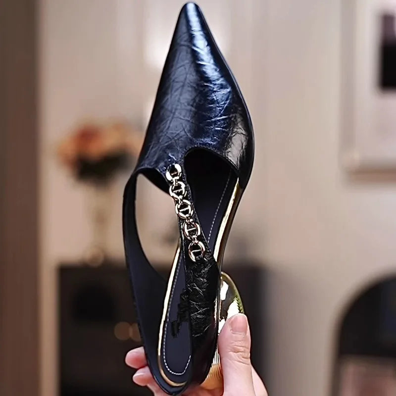 Retro Pointed Toe Metal Chain Women's Outward Wear Fashion Baotou Shallow Mouth Simple Low-heeled Shoes
