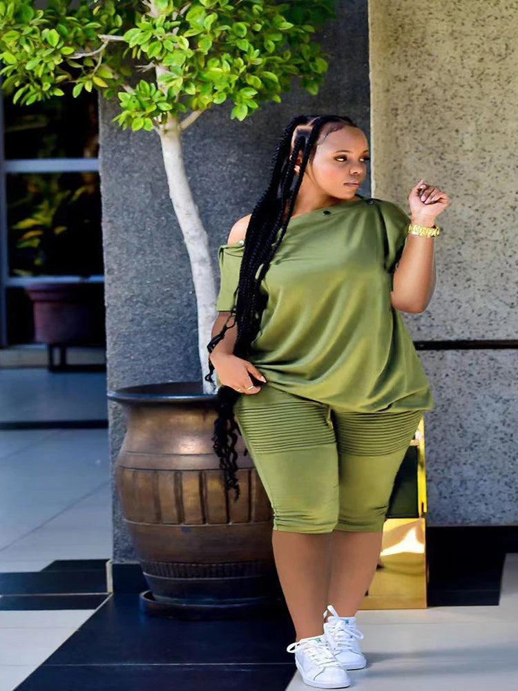 New Sporty Elegant Two 2 Piece Set for Women Button Neck Tee Top and Knee Length Pants Matching Set .  S-2X