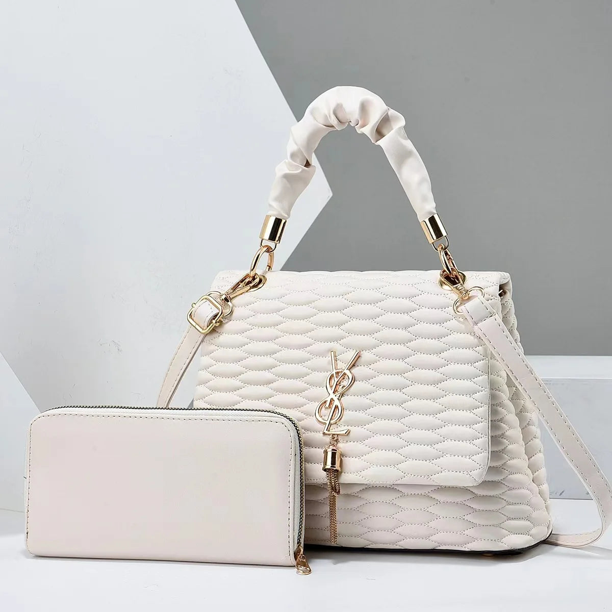 Ladies New Style Luxury Designer Shoulder Cross-Body Bag.