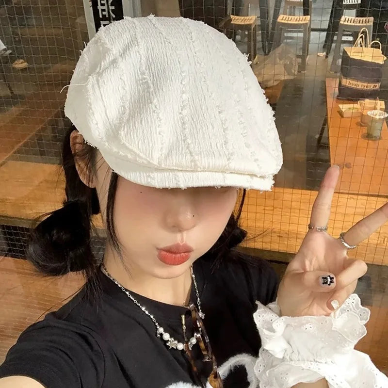 2025 New Ladies' Beret with Retro Frayed Edges Small and Sweet Duckbill Hat Japanese and Korean Fashion Artist Hat