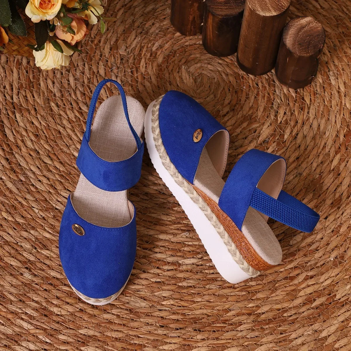 Women High Quality Closed Toe Wedge Comfortable Sandals