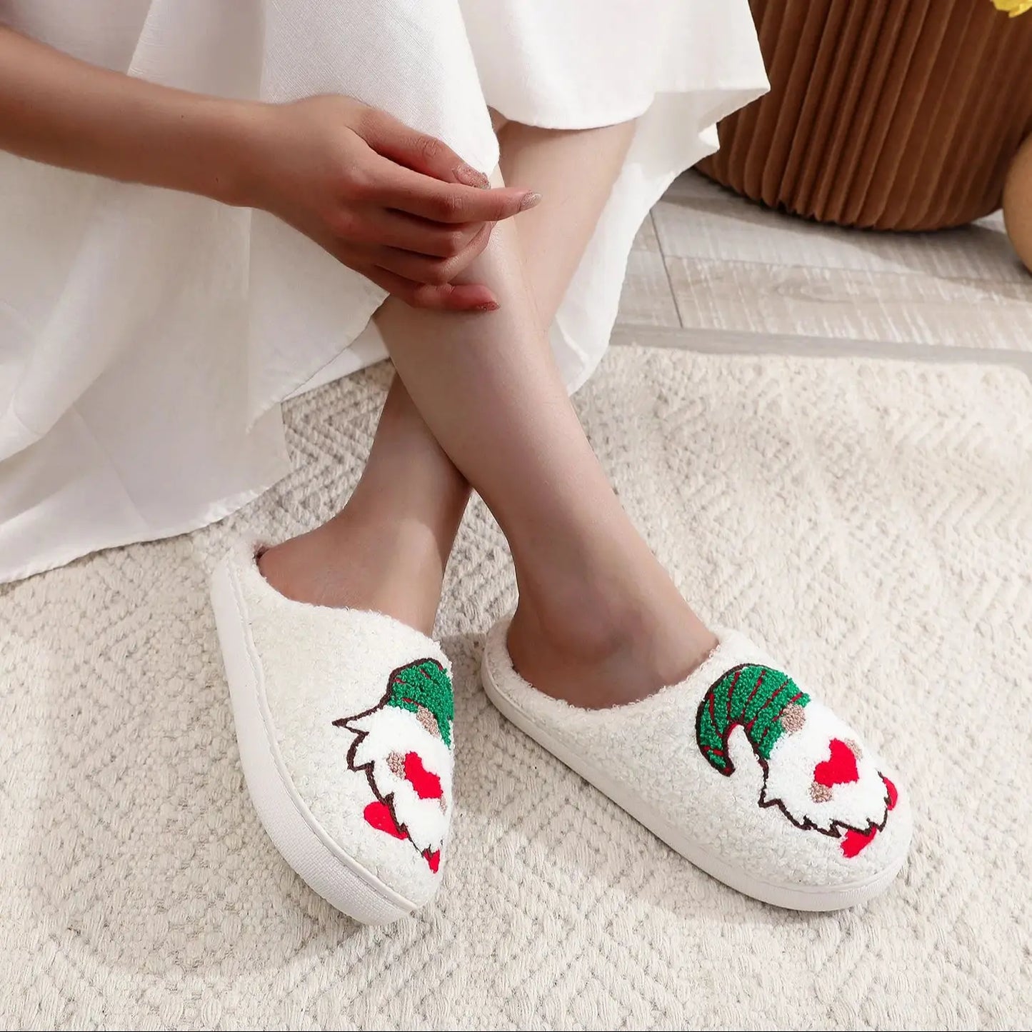 Unisex Elf Gnome Slippers - Whimsical Winter Fur Slippers with Non-Slip Sole