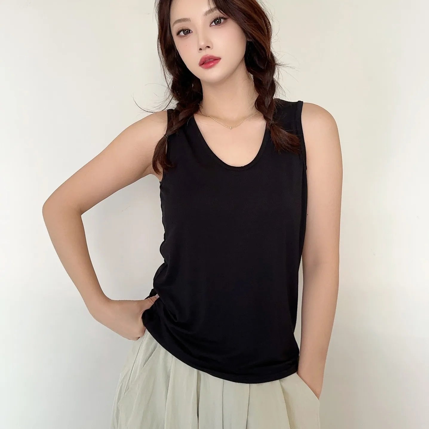 Plus size Women's tank Tops U-Neck Summer Loose Tee