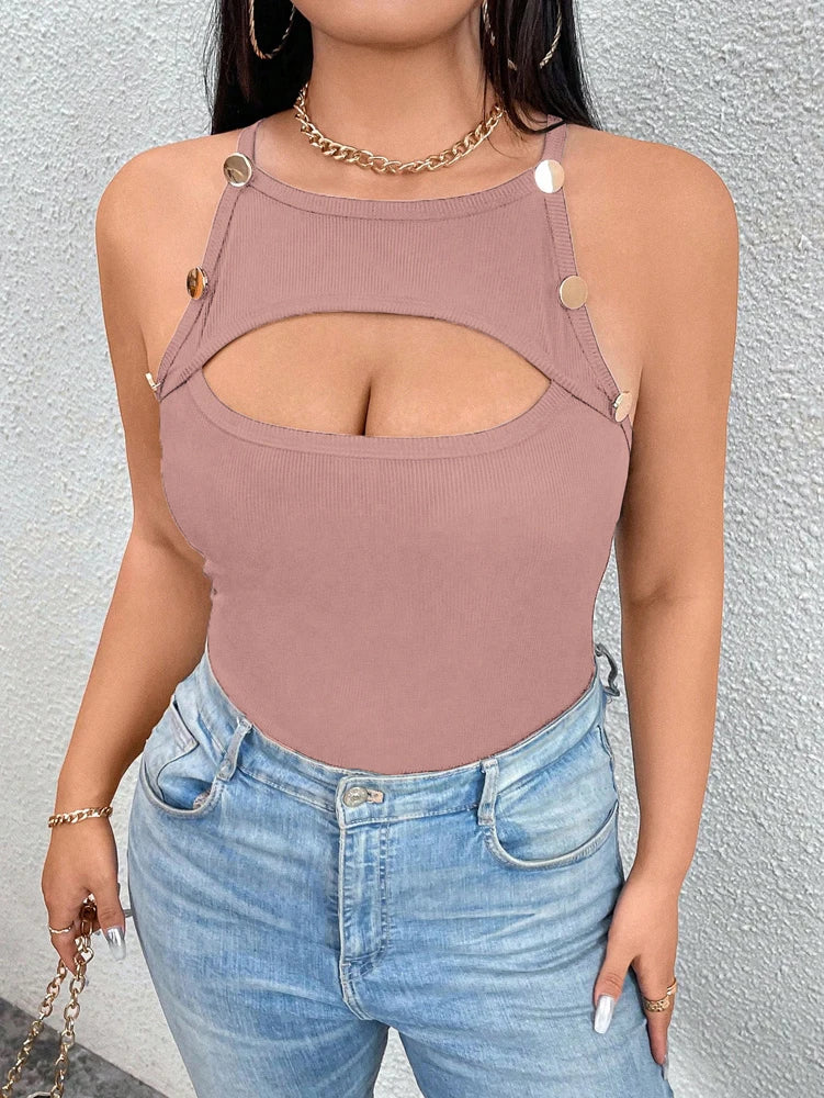 Plus Size 2025 Summer New Front Cutout Button Detail Top
