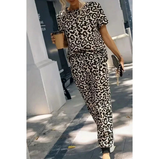 New round Neck Short Sleeve Leopard Print Long Pant Set Two Piece Loose Fit .  M-2X