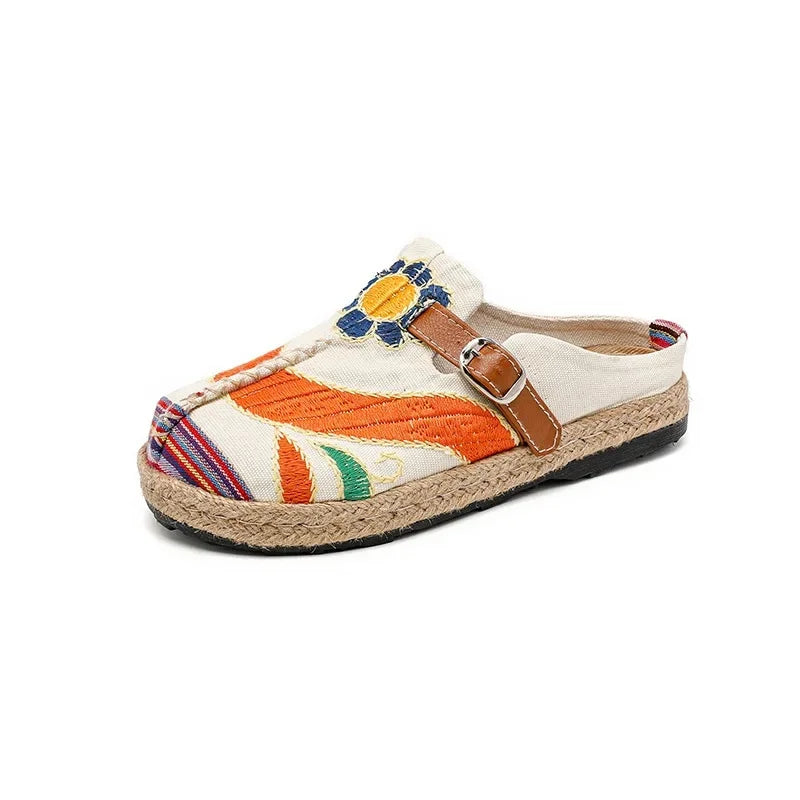 New Women's Embroidered Flat Bottom Casual Element Fabric round Toe Retro Style Comfortable Summer Shoes