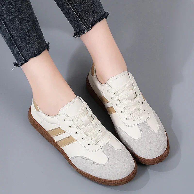 Women Fashion Casual Outdoor Walking Sneakers Comfortable  For Walking And Sports.