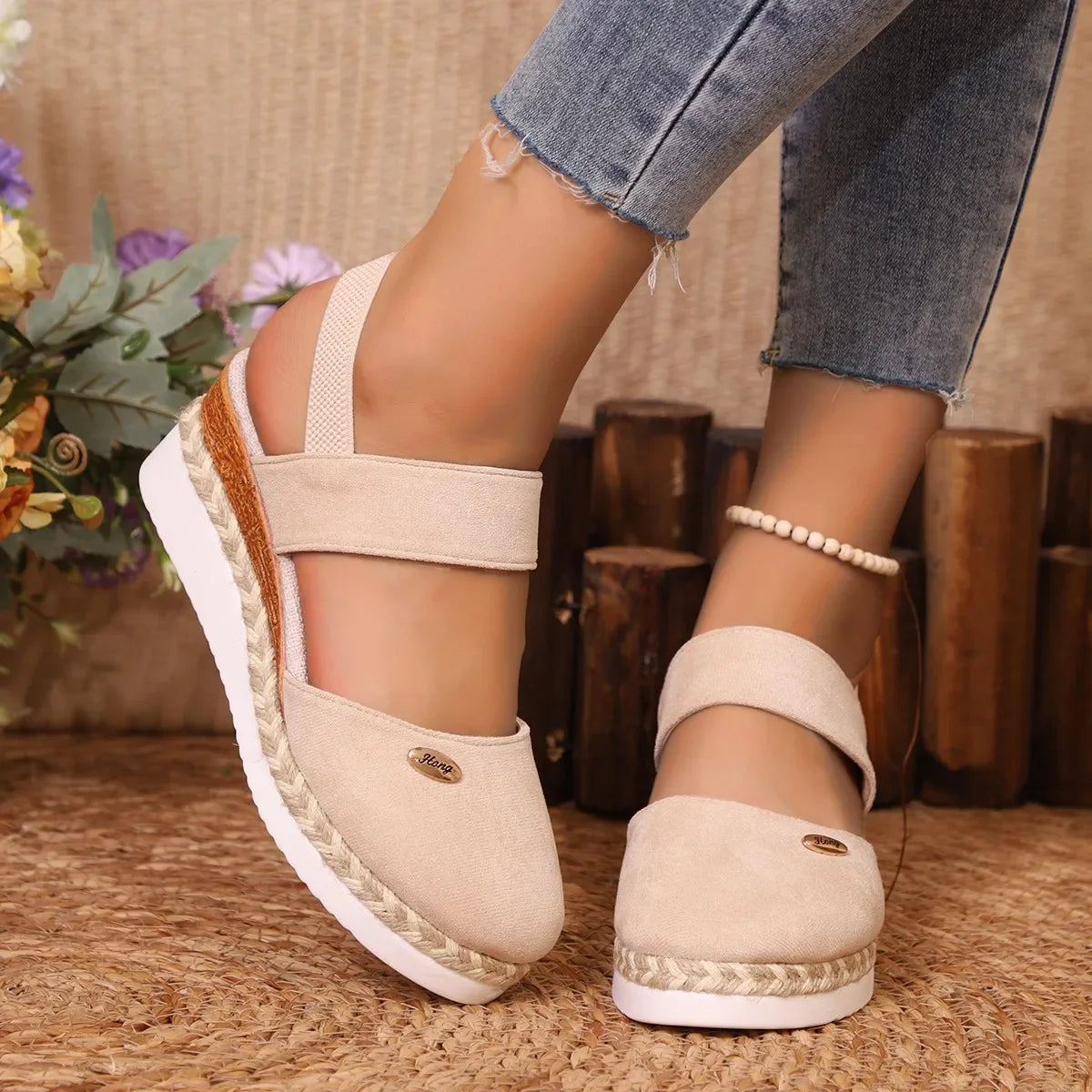 Women High Quality Closed Toe Wedge Comfortable Sandals