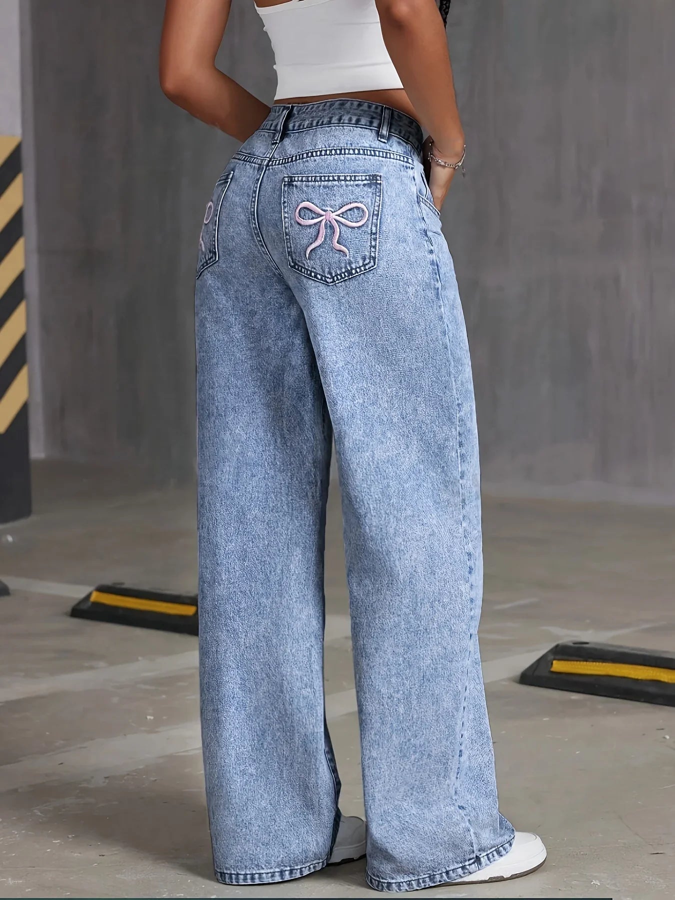 Women's Back Pocket Bow Embroidered Fashionable Wide Leg Pants Versatile Washed Denim Trousers.  S-XXL