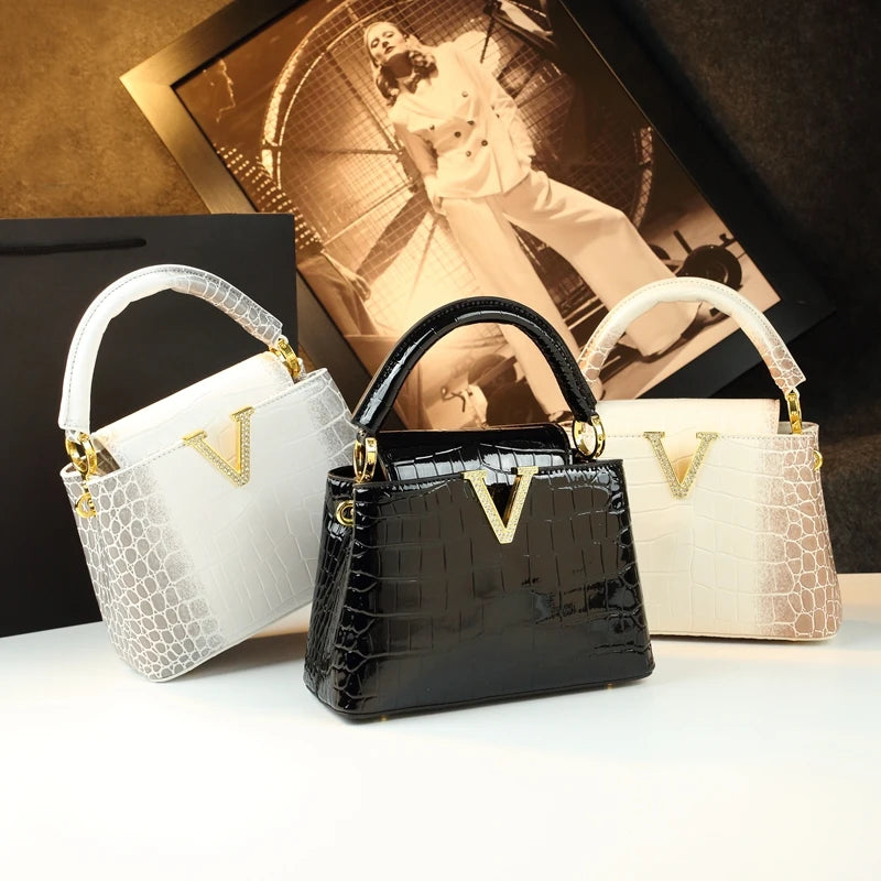 2025 New Crocodile Pattern Leather Women Handbags Luxury Fashion Small Shoulder Messenger Bag Portable Crossbody Shell Bags