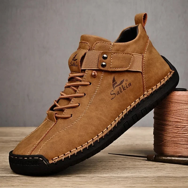 2025 Luxury Brand Handmade Leather Men's 2025 New Retro Fashion Shoe