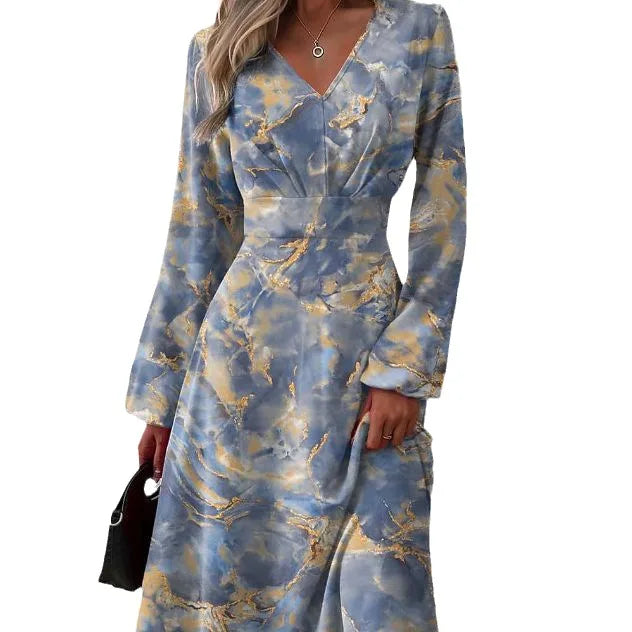 Spring Autumn Ladies Slim Fit Fashionable Printed Dress With Flared Sleeves Sexy V-neck Dress.