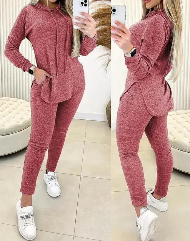 2 Piece Set Women Long Sleeve Hooded Sweatshirt & Casual Pocket Design With High Waist Pants.