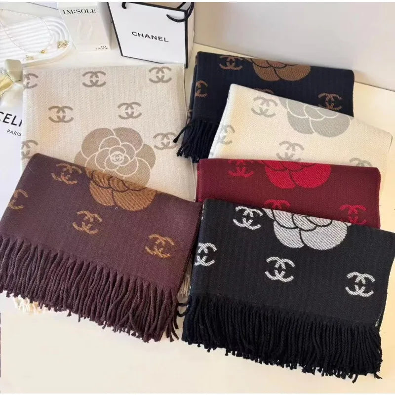 Women's Double-Sided Cashmere Scarf - Luxury Winter Shawl with Tassel