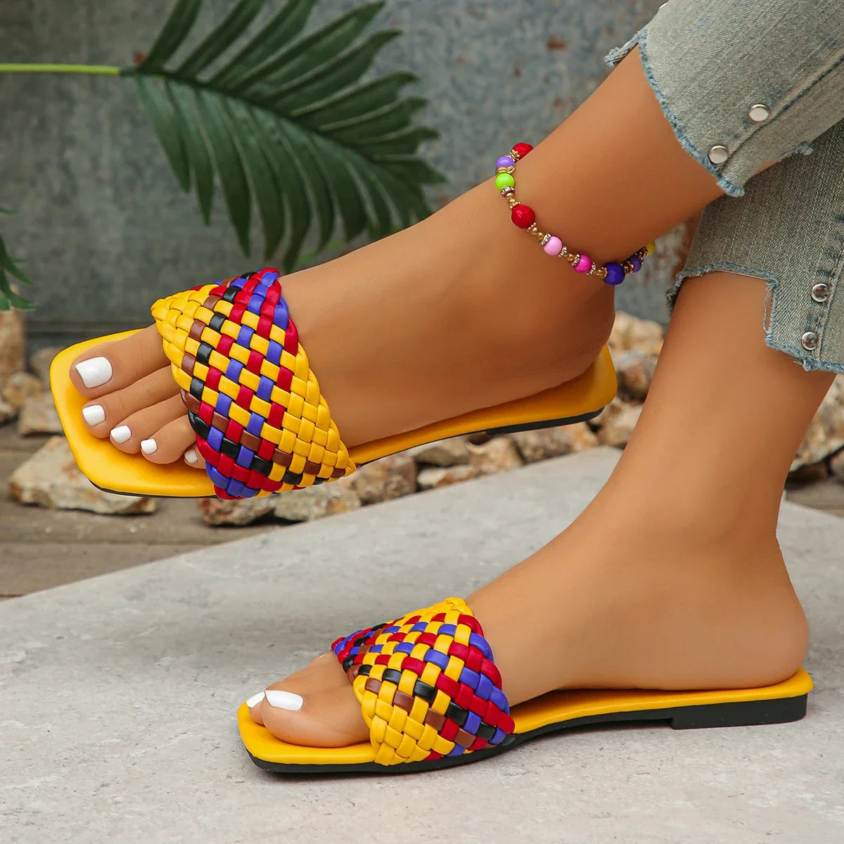 Women Summer Fashion Mules Casual Braided Square Toe Flat Sandals -Slides .