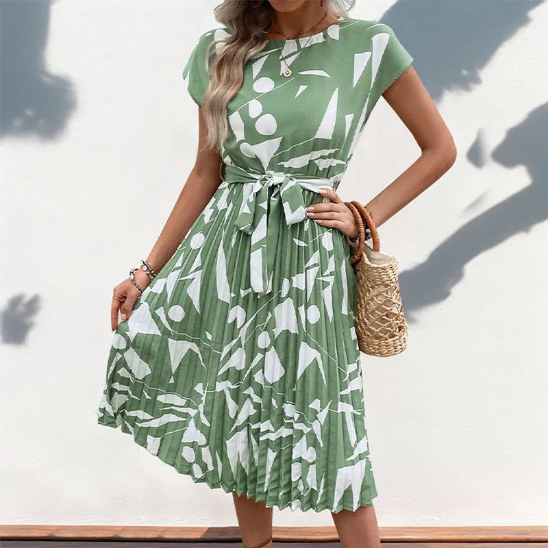 Summer Europe hot selling pleated round neck flare dress.