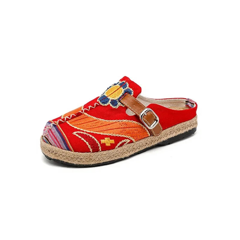 New Women's Embroidered Flat Bottom Casual Element Fabric round Toe Retro Style Comfortable Summer Shoes
