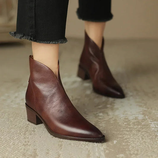 Women Faux Leather Pointy Ankle Boots Vintage Chelsea Boot Autumn PU Leather Ankle Boots.