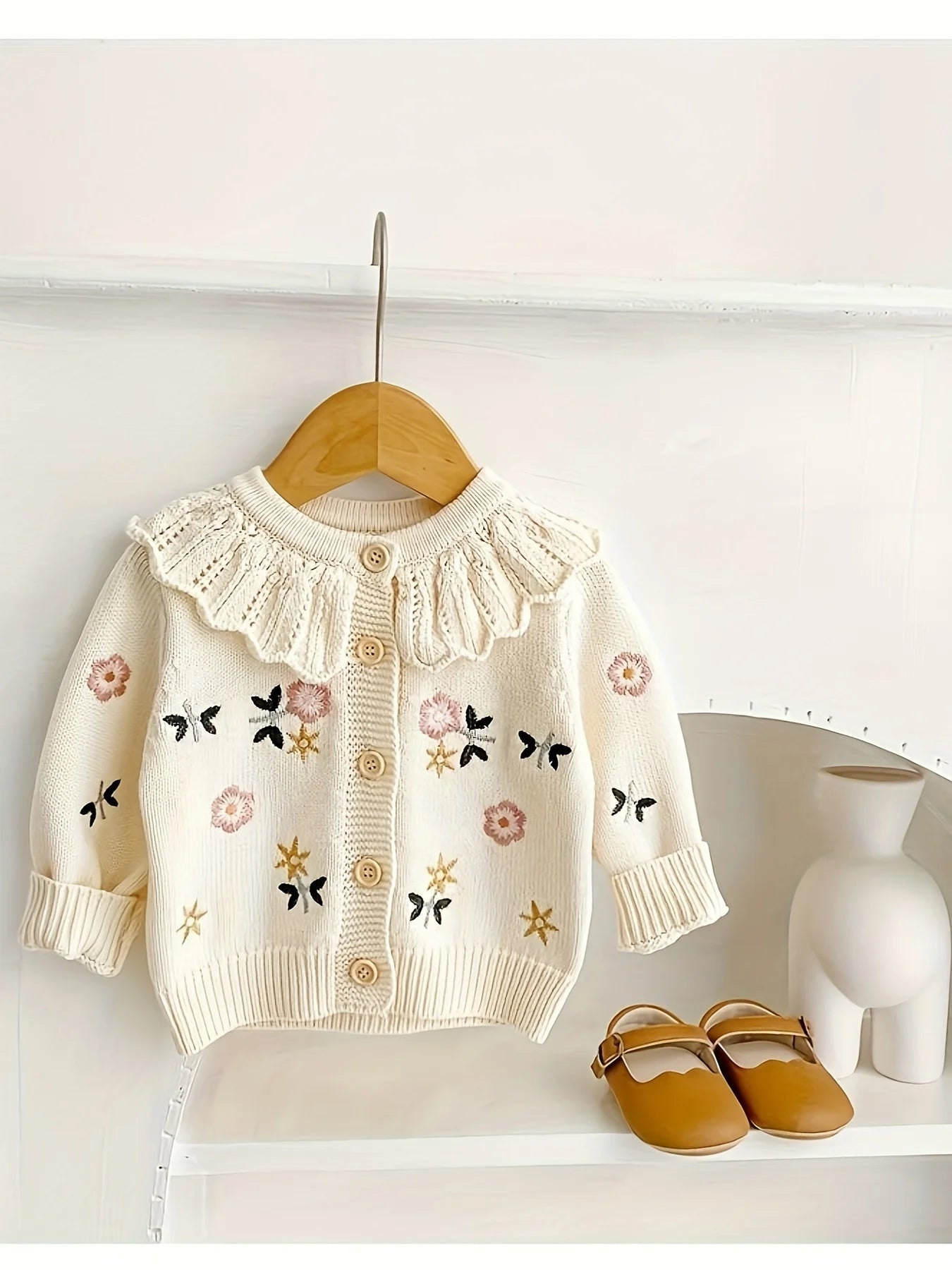 Autumn and Winter Baby Knitted Cardigan Baby Girl Tops Toddler Winter Baby Style Warm Sweater