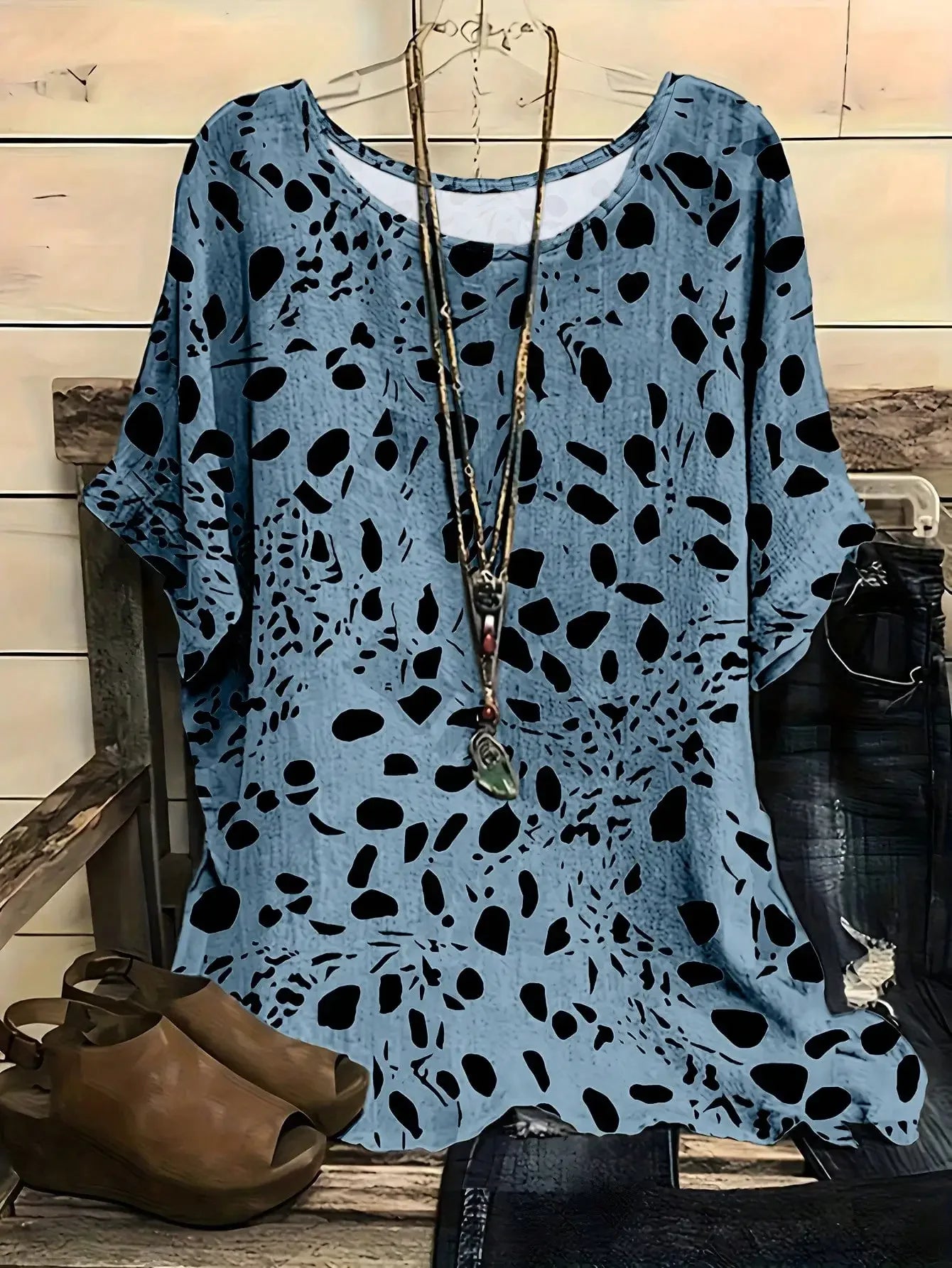 Plus Size 1XL-5XL Women Casual Loose Spot Print Blouse Fashion Vintage Round Neck.