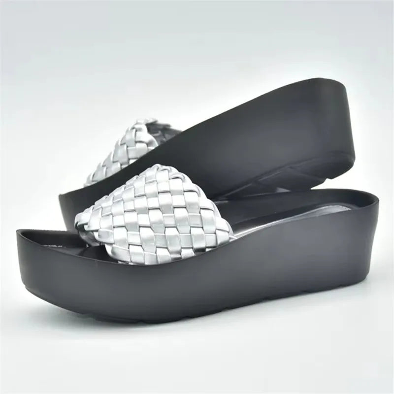 New Arrival Italian Shoes 2025 Fashion Comfortable Women Slip on