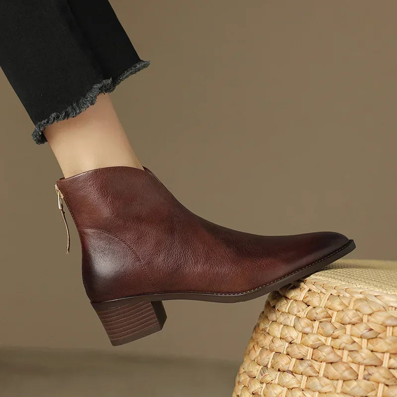Women Faux Leather Pointy Ankle Boots Vintage Chelsea Boot Autumn PU Leather Ankle Boots.