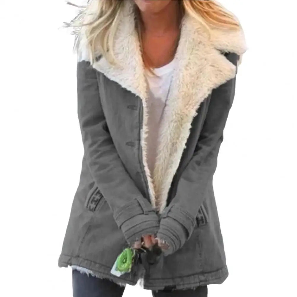 Ladies Very Popular Curvy Size Winter Plush Lamb Wool Warm And Fashionable Lapel Jacket.