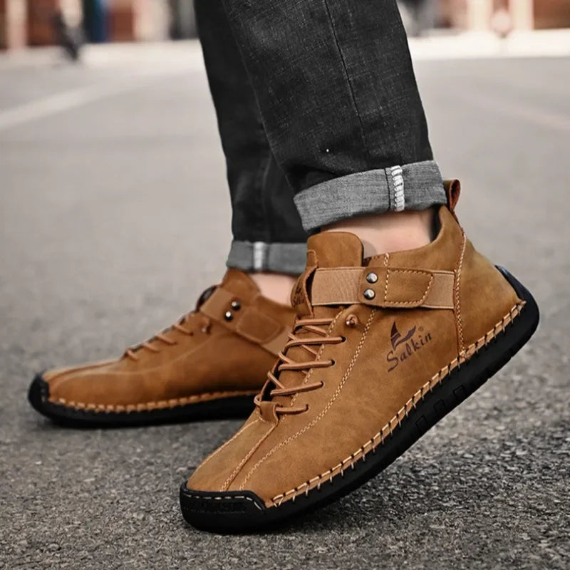 2025 Luxury Brand Handmade Leather Men's 2025 New Retro Fashion Shoe