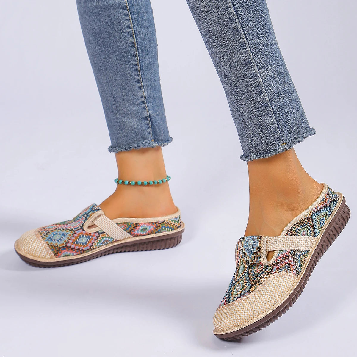 High Quality Women's Geometric Print , Soft Sole Lightweight Slip On Casual Shoe