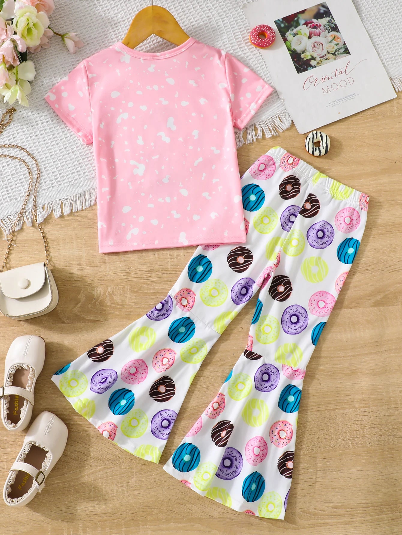 Girls two-piece set cartoon donut  print anime flared pants set . 4-7 Yr