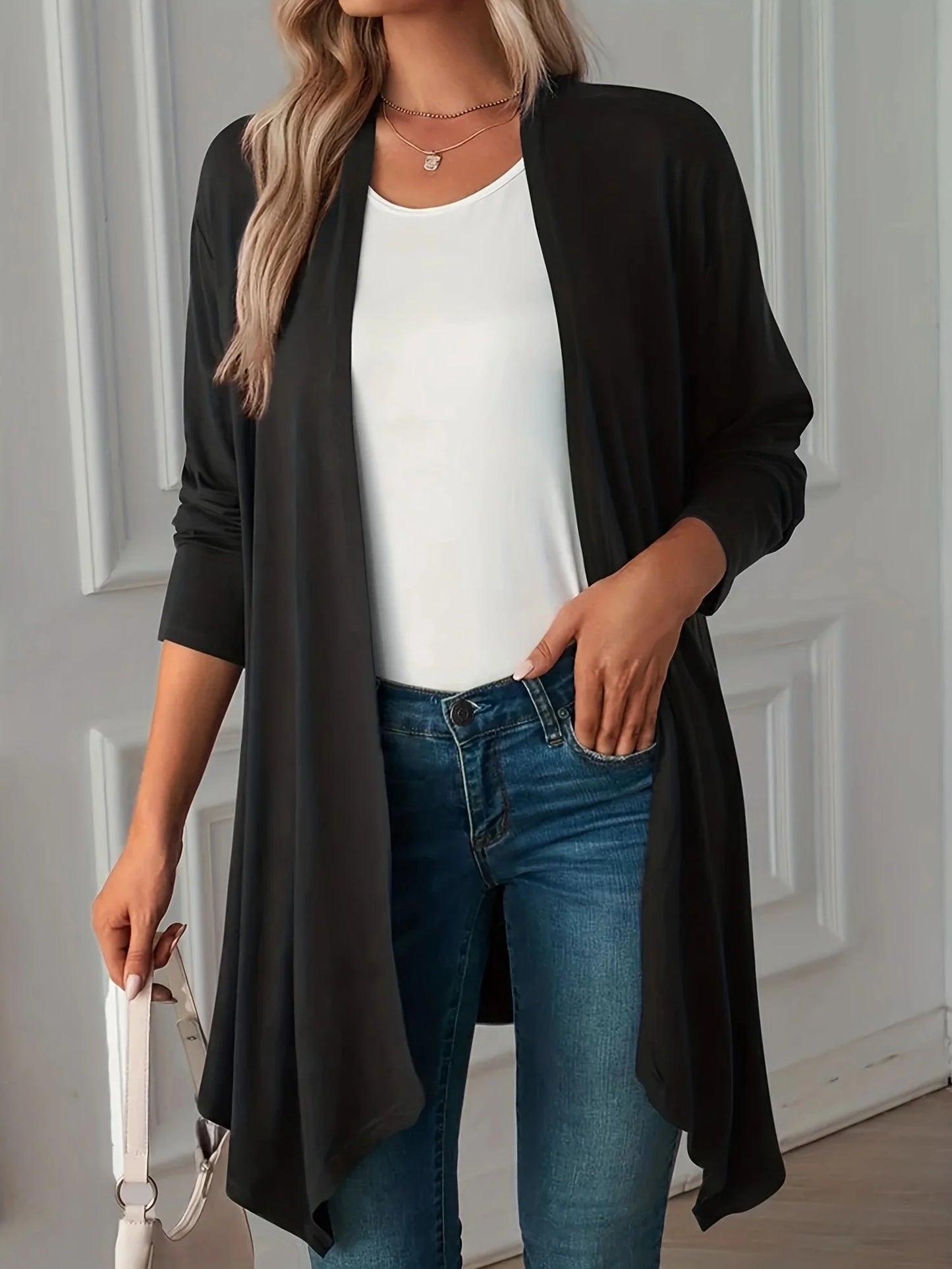 Spring Women's New Fashionable Plus Size Solid Colour Long Sleeved Cardigan