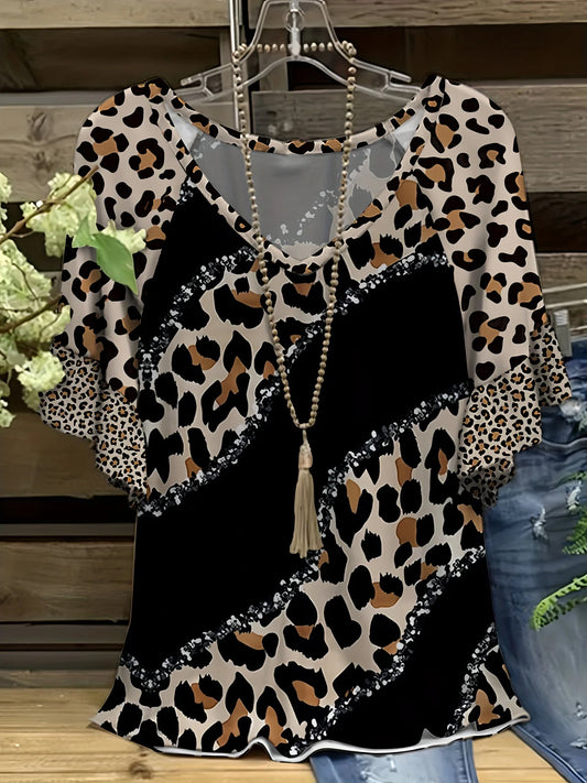 Plus size women's casual fashion V-neck short-sleeved shirt plus size women's
