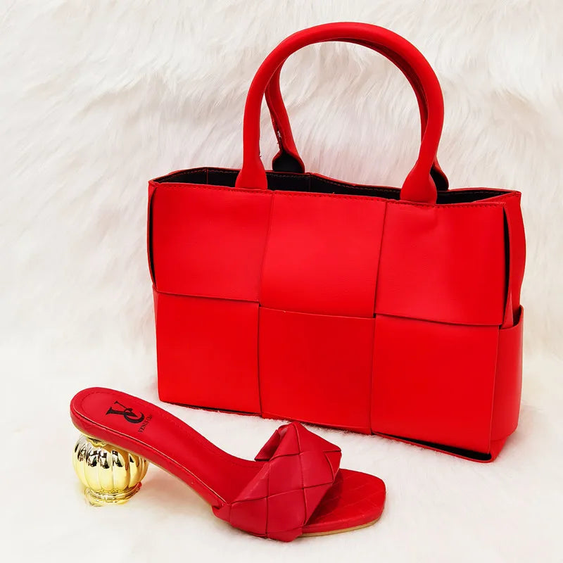 Italian latest design snake pattern platform with matching handbags