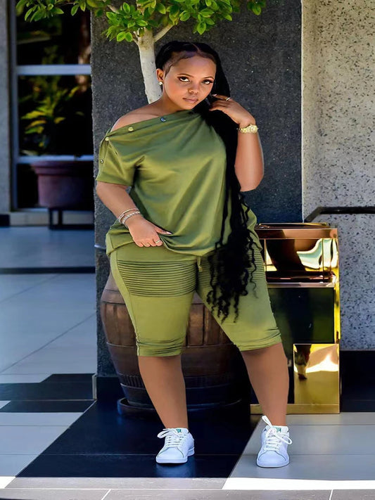 New Sporty Elegant Two 2 Piece Set for Women Button Neck Tee Top and Knee Length Pants Matching Set .  S-2X