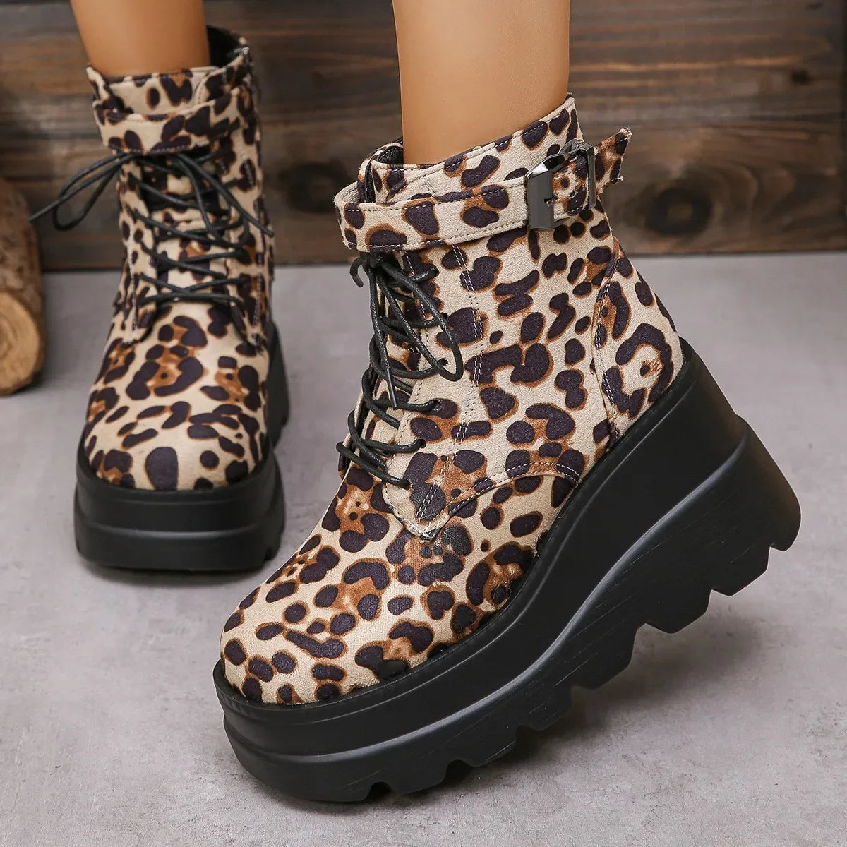 2025 Ladies Ankle Boots Modern Boots Leopard Side Zip Front Lace-up Wedge Boot