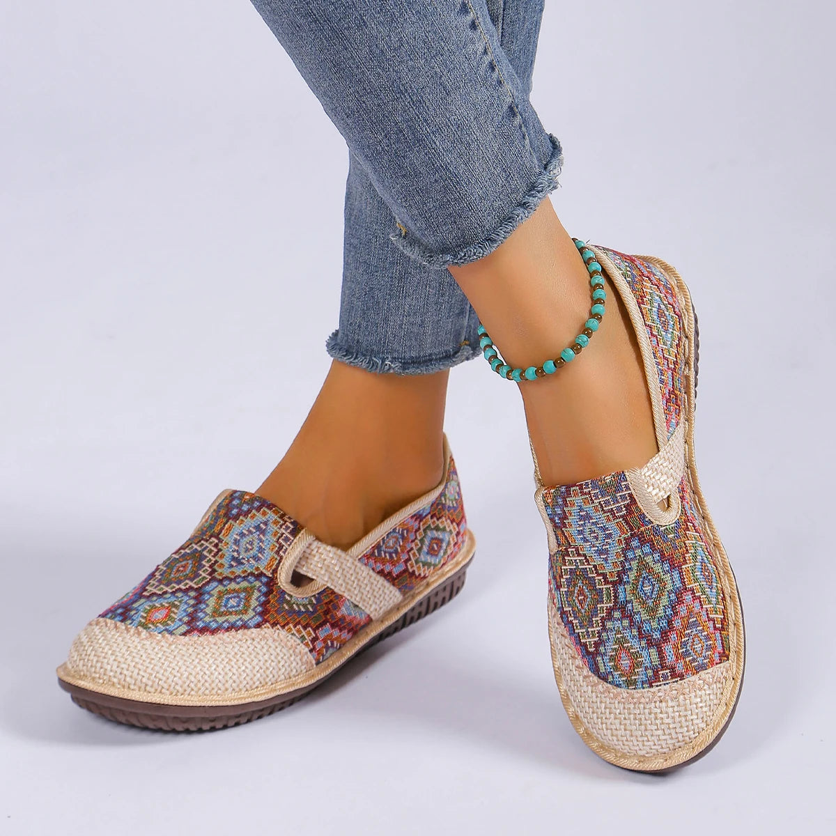 High Quality Women's Geometric Print , Soft Sole Lightweight Slip On Casual Shoe