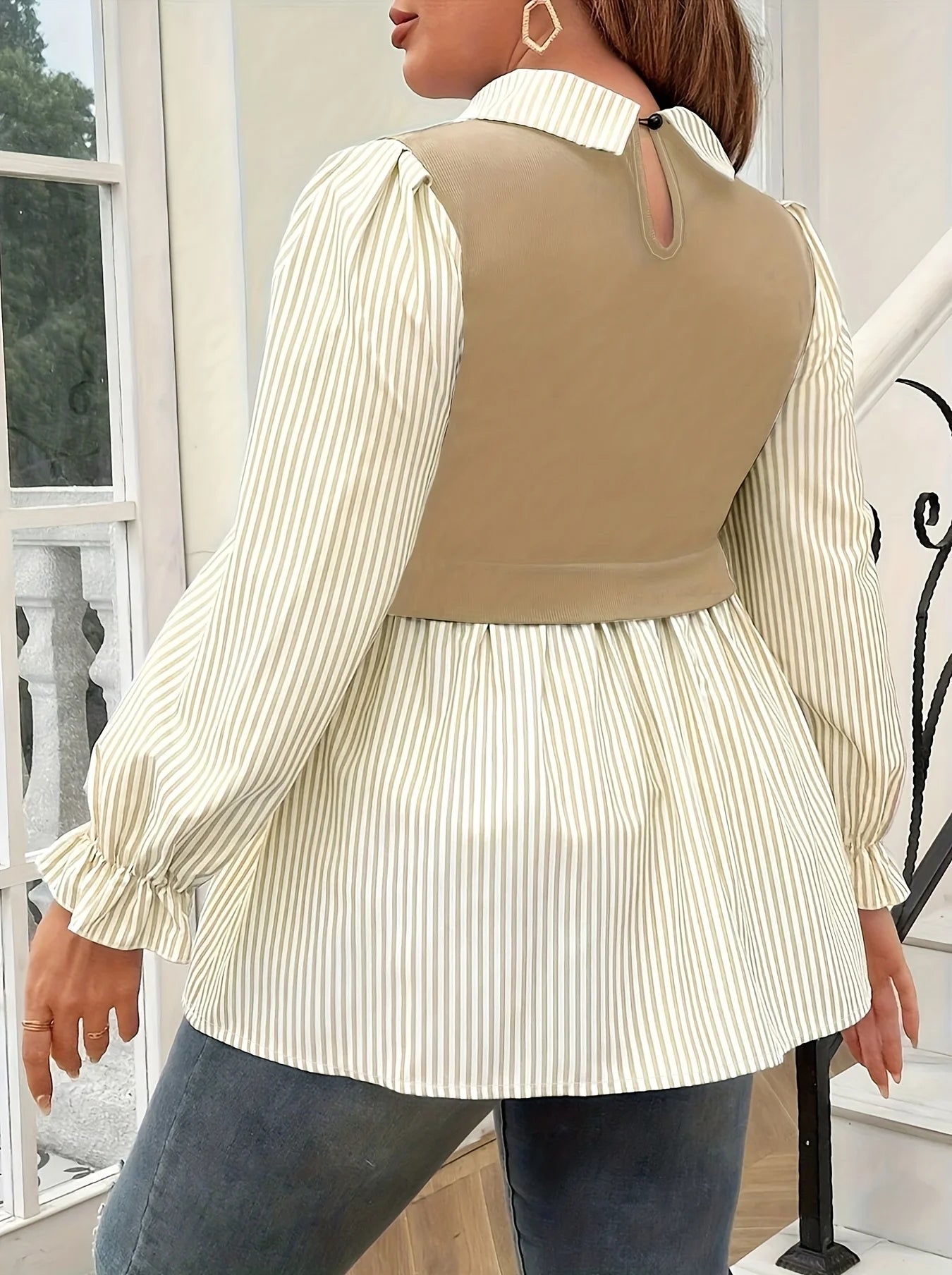 Women's plus size shirt summer chic elegant shirt casual fashionable shirt.  1X-5X