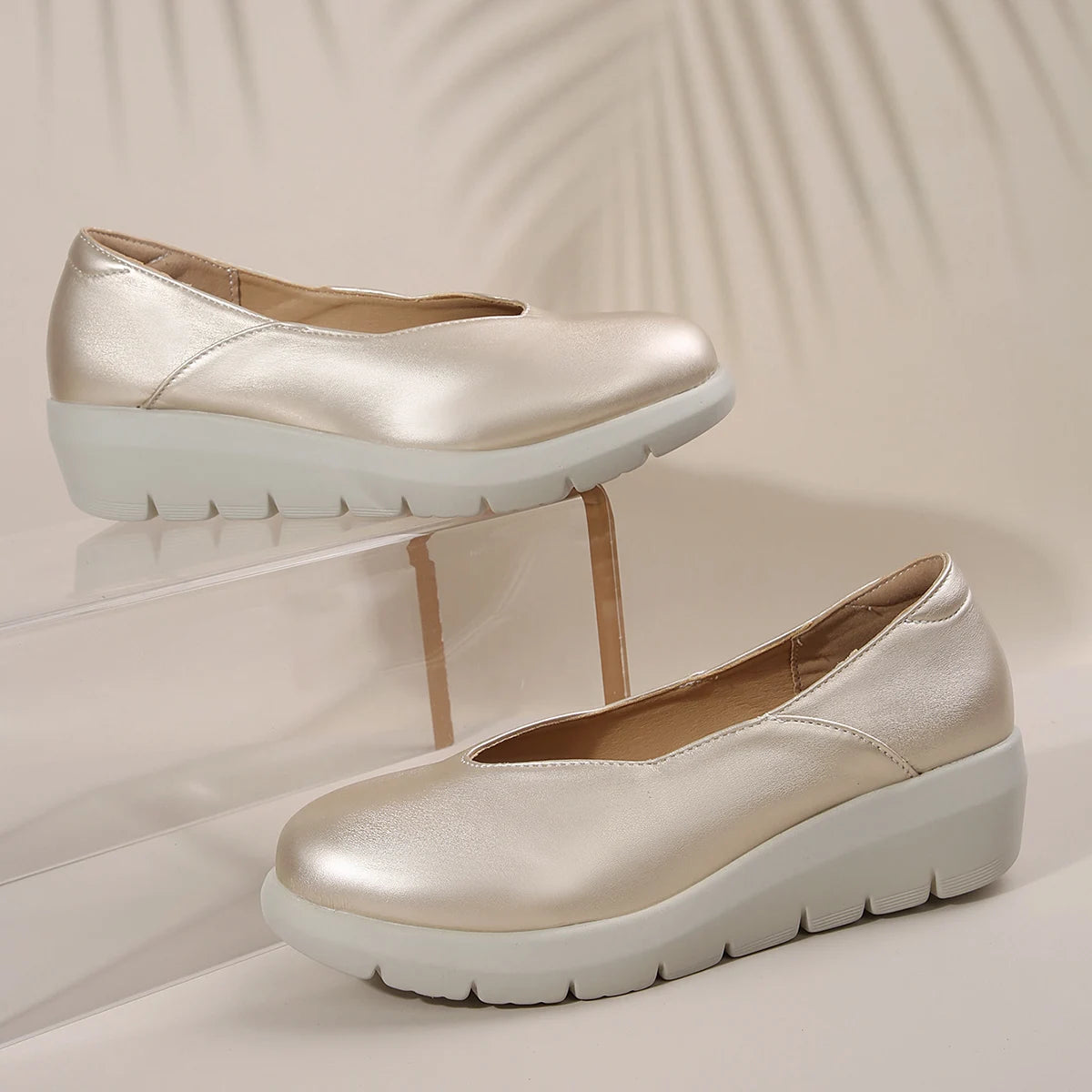 Women Fashion 2025 Spring Summer Lightweight Loafer Soft Sole Comfort Casual Shoe