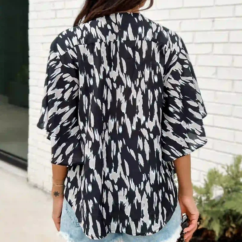 Plus Size Women's Blouse V Neck Casual and Fashionable Summer Blouse