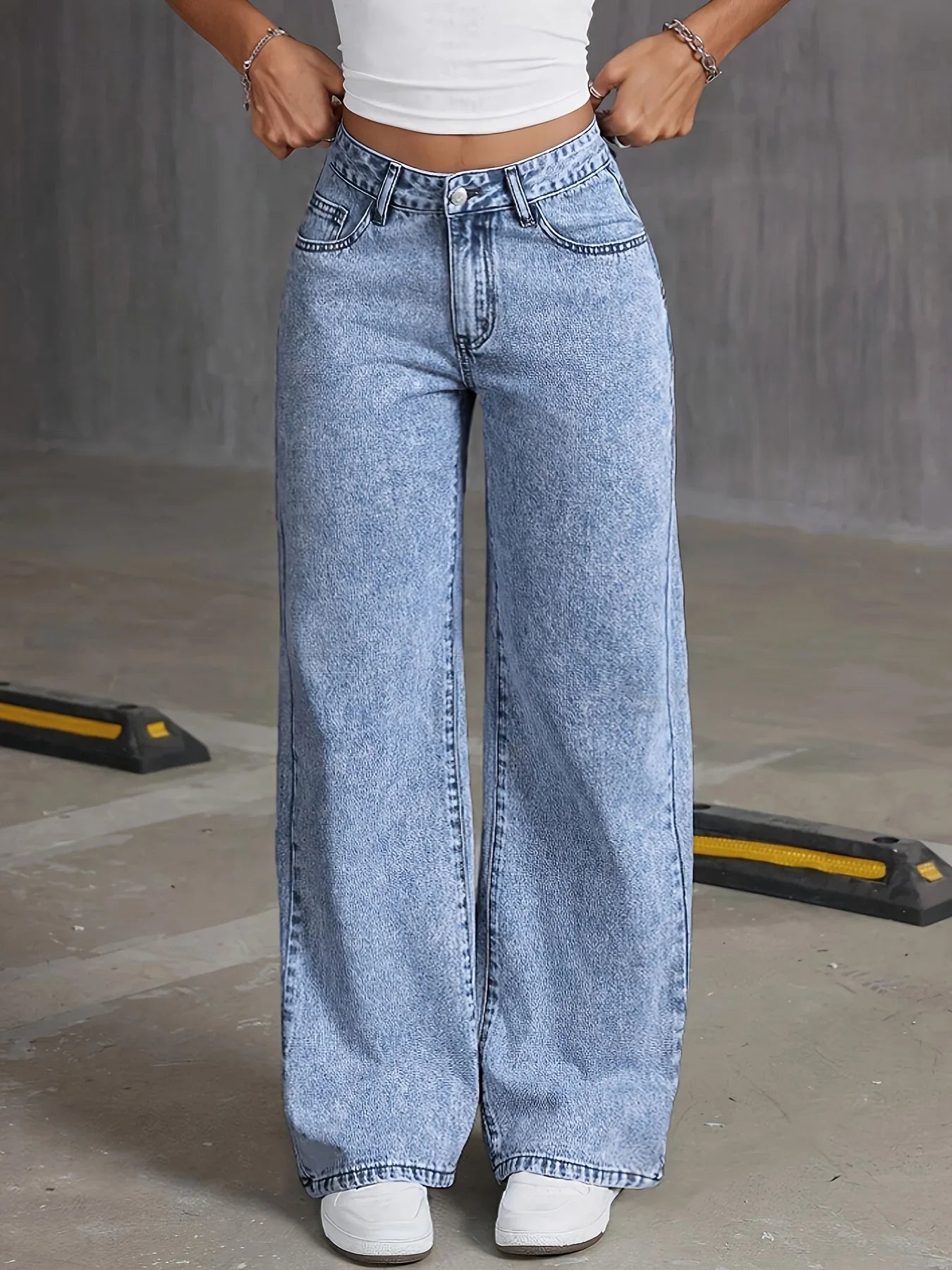 Women's Back Pocket Bow Embroidered Fashionable Wide Leg Pants Versatile Washed Denim Trousers.  S-XXL