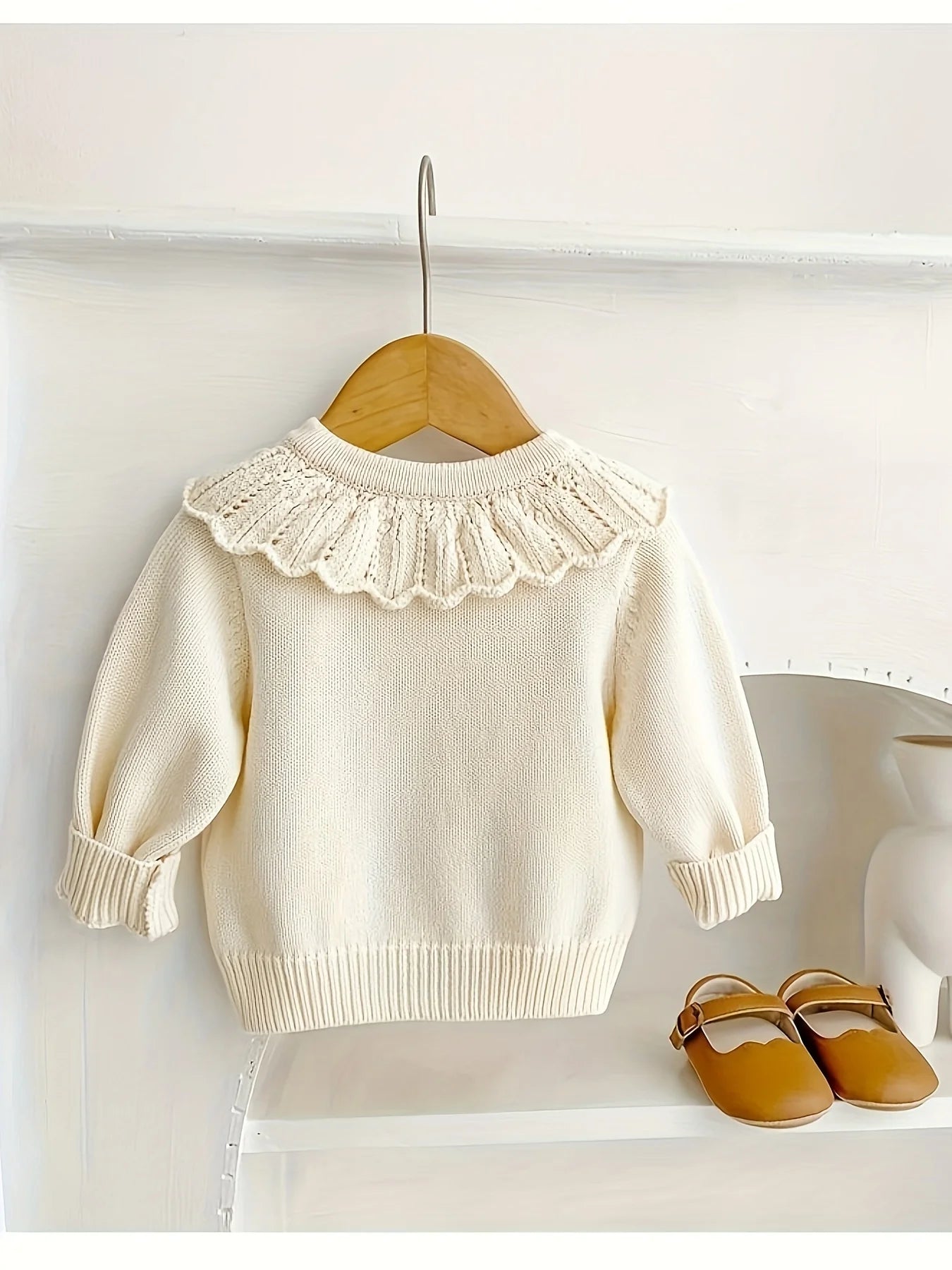 Autumn and Winter Baby Knitted Cardigan Baby Girl Tops Toddler Winter Baby Style Warm Sweater
