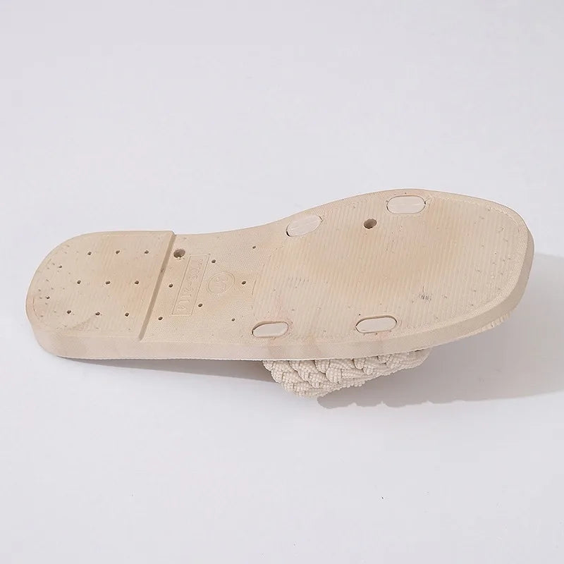 2025 New Women's Summer Simple Solid Colour Sandals