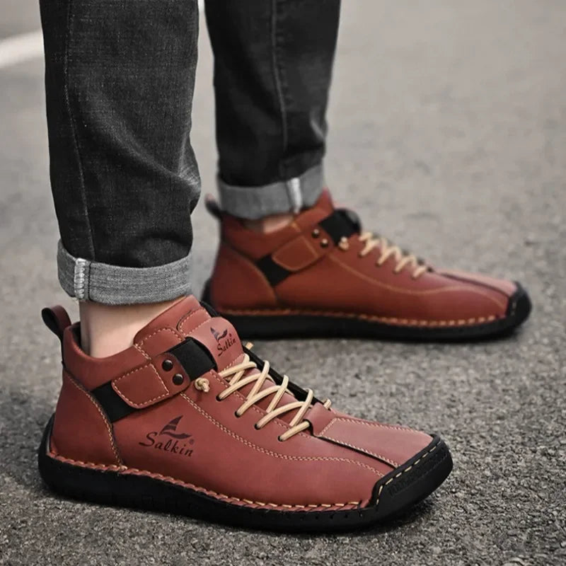 2025 Luxury Brand Handmade Leather Men's 2025 New Retro Fashion Shoe